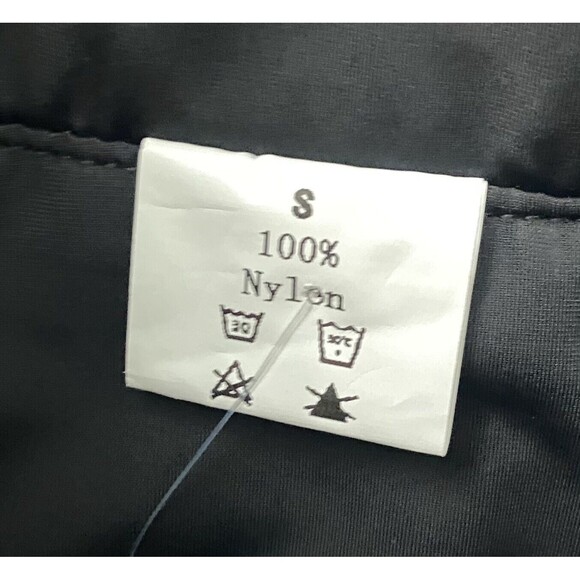 HALARA Super High Waisted  Split Hem 2 In 1 Casual Shorts 2.5"  Size Small - Picture 11 of 12